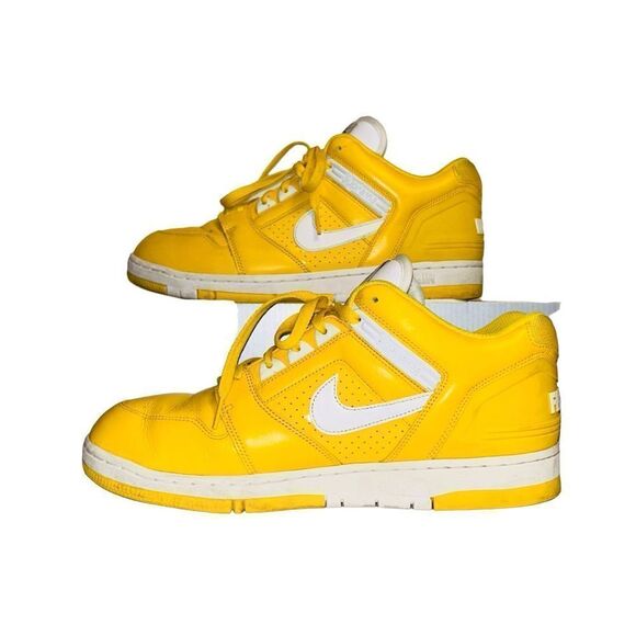 Nike Air Force 2 x Supreme Yellow 2017- size 12 - Picture 1 of 8